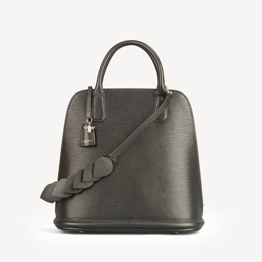 Forever Alice Bucket Bag - Smooth Black Luxury Leather – Cecily Clune